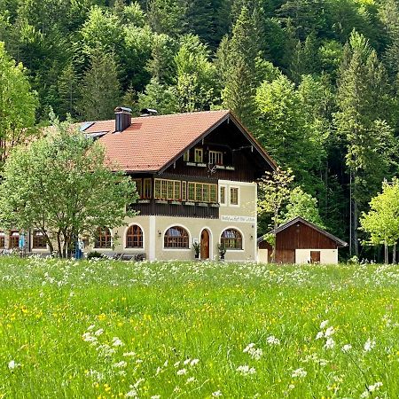 Ferienwohnungen Zipflwirt Bayrischzell Exterior photo